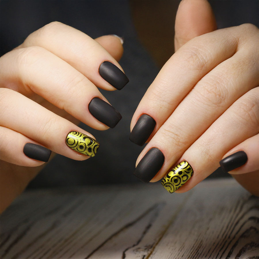 NAILS SO HAPPY